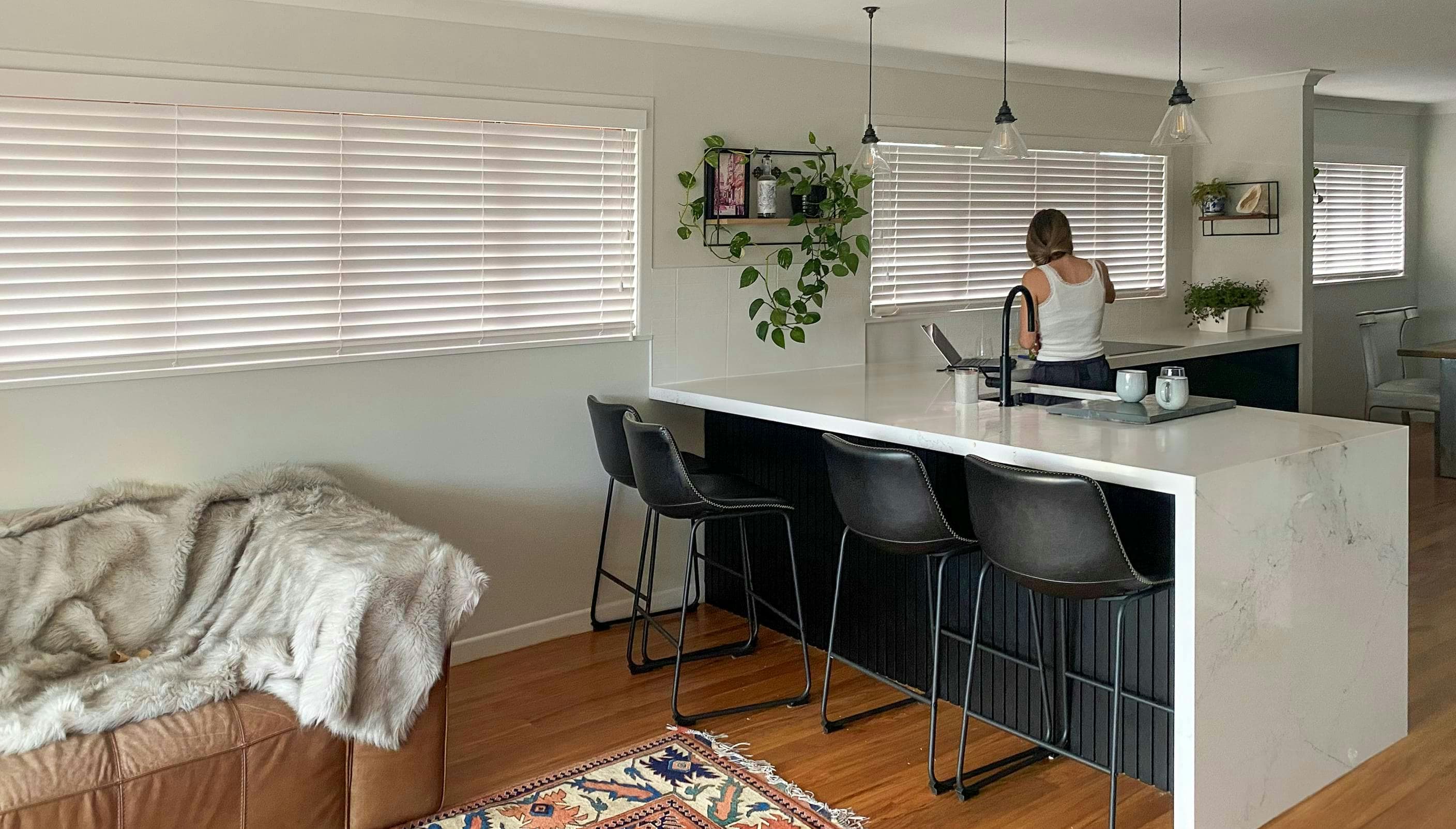 venetian-blinds-kitchen-living-area